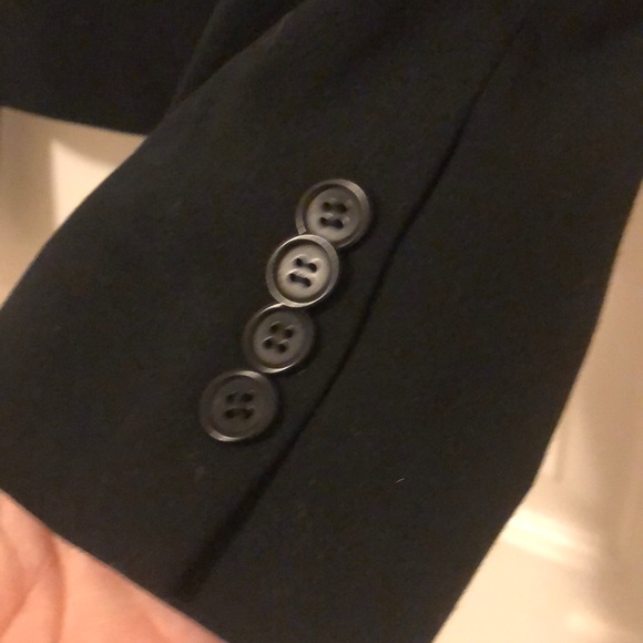 BCBG black suit - Picture 6 of 9